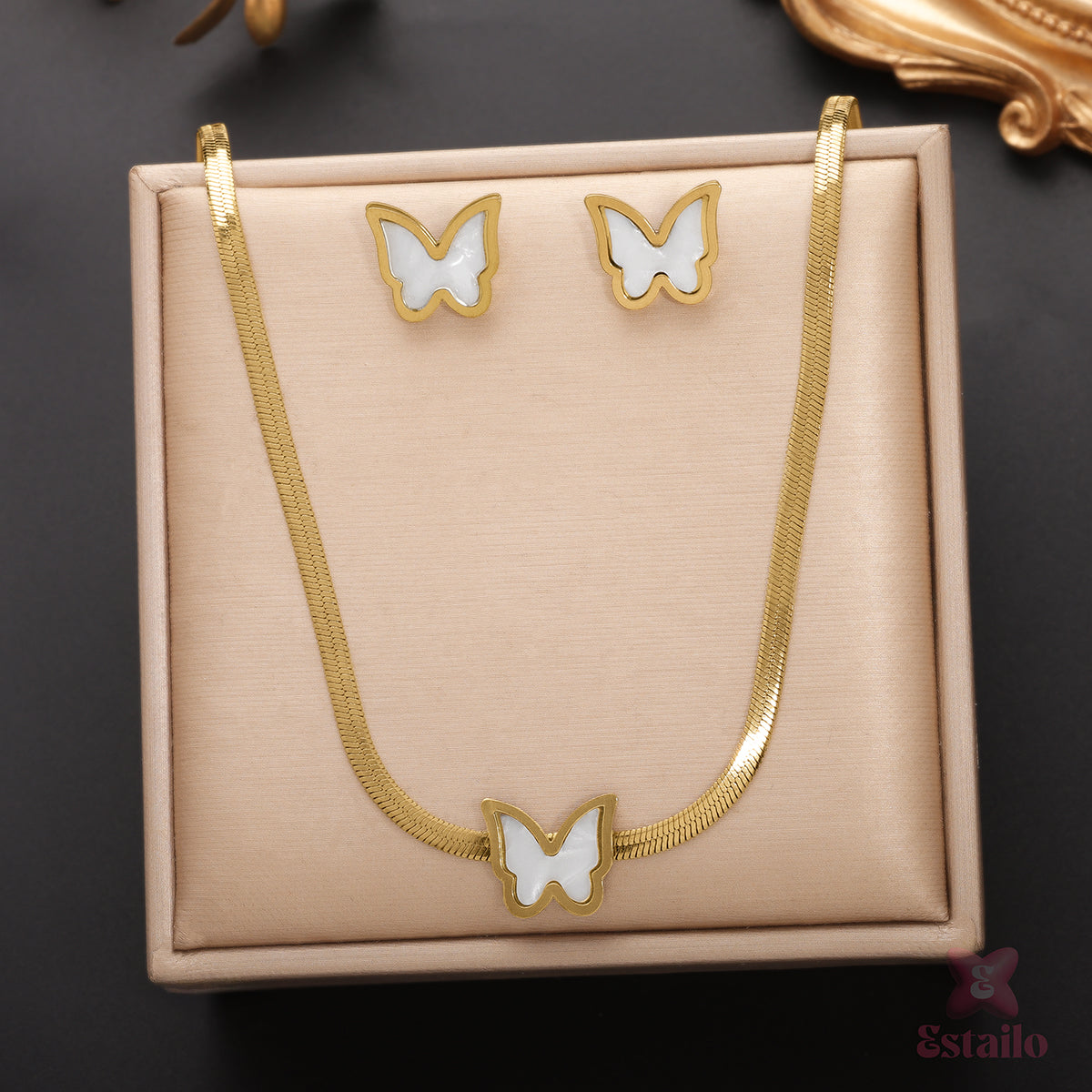 Golden Wings Necklace Set