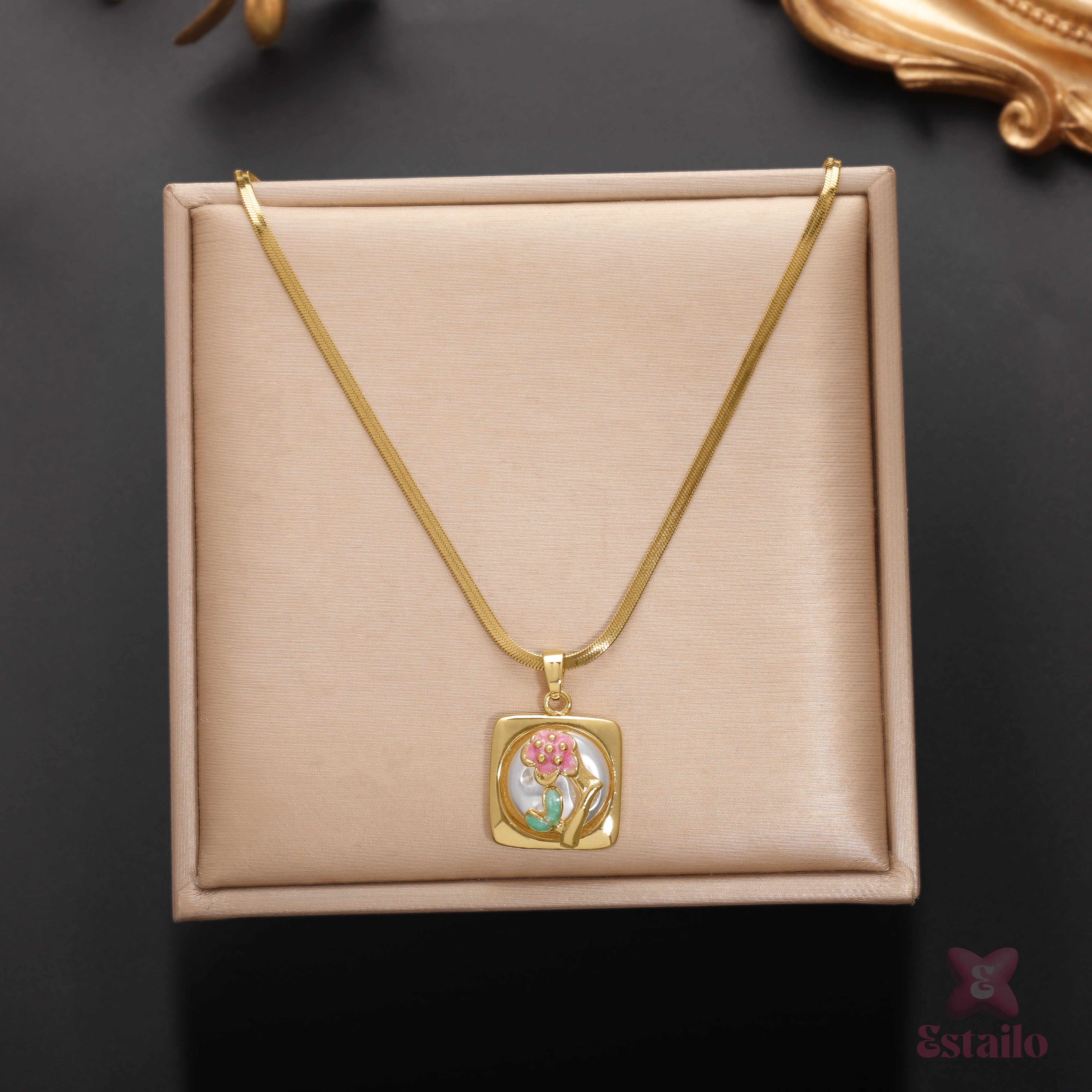 Golden Charm Pendant Necklace