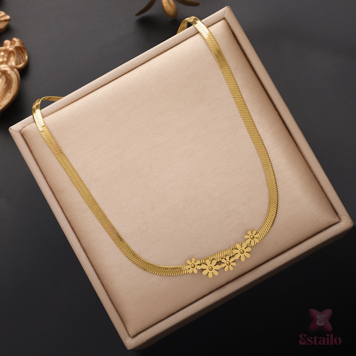 Chic Floret Chain Necklace