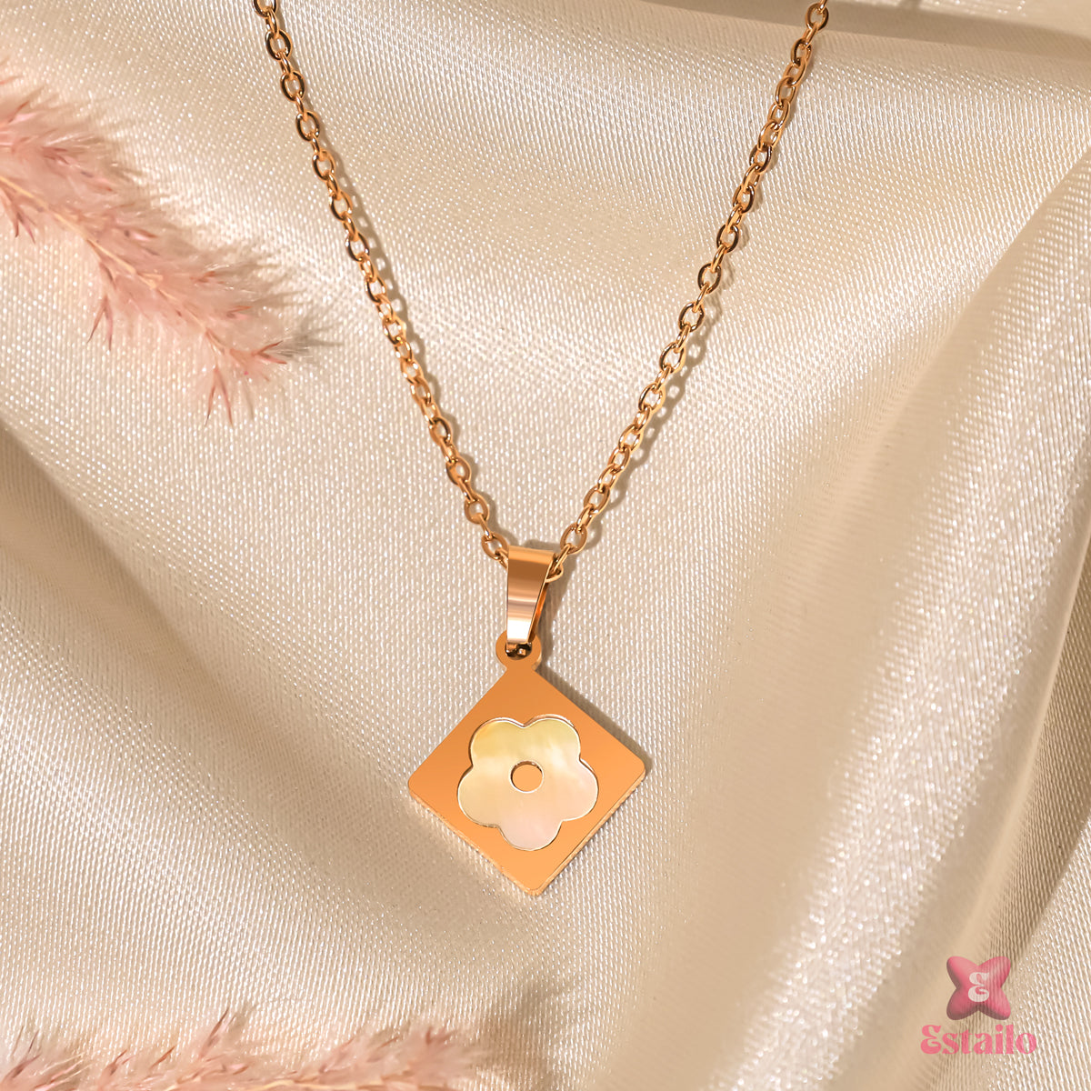 Sleek Square Flower Necklace