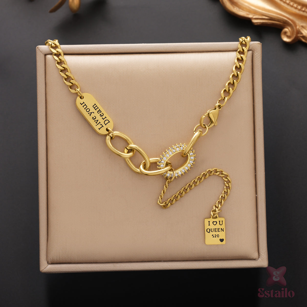Queen's Vow Necklace