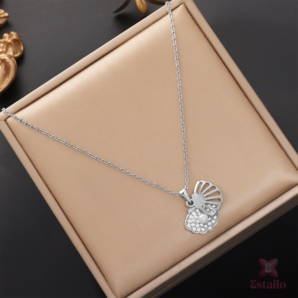 Seashell Sparkle Pendant Necklace