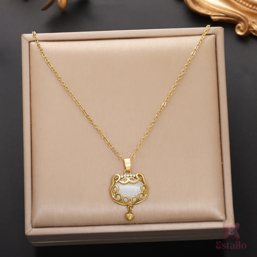 Filigree Frame Pendant Necklace