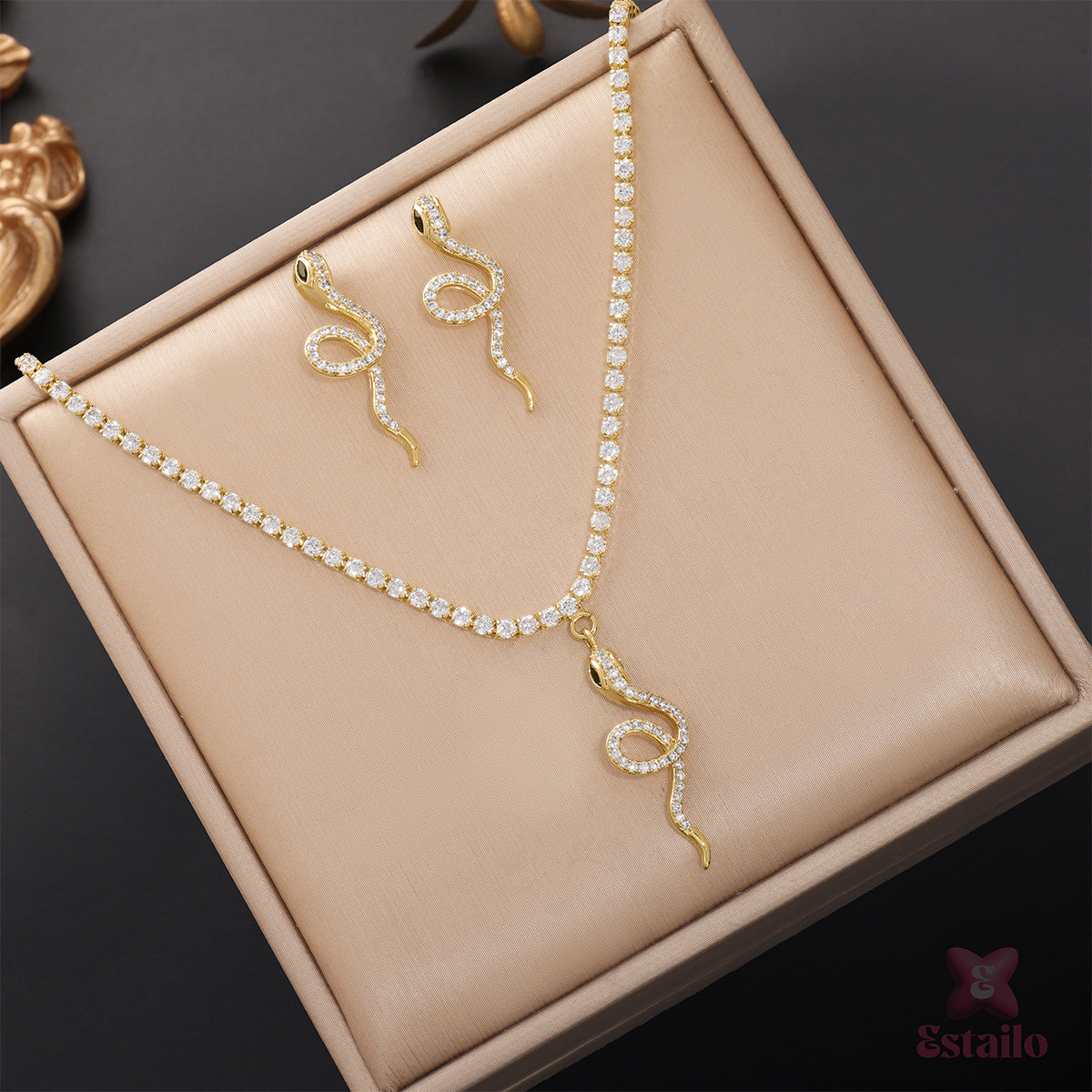 Serpentine Sparkle Necklace