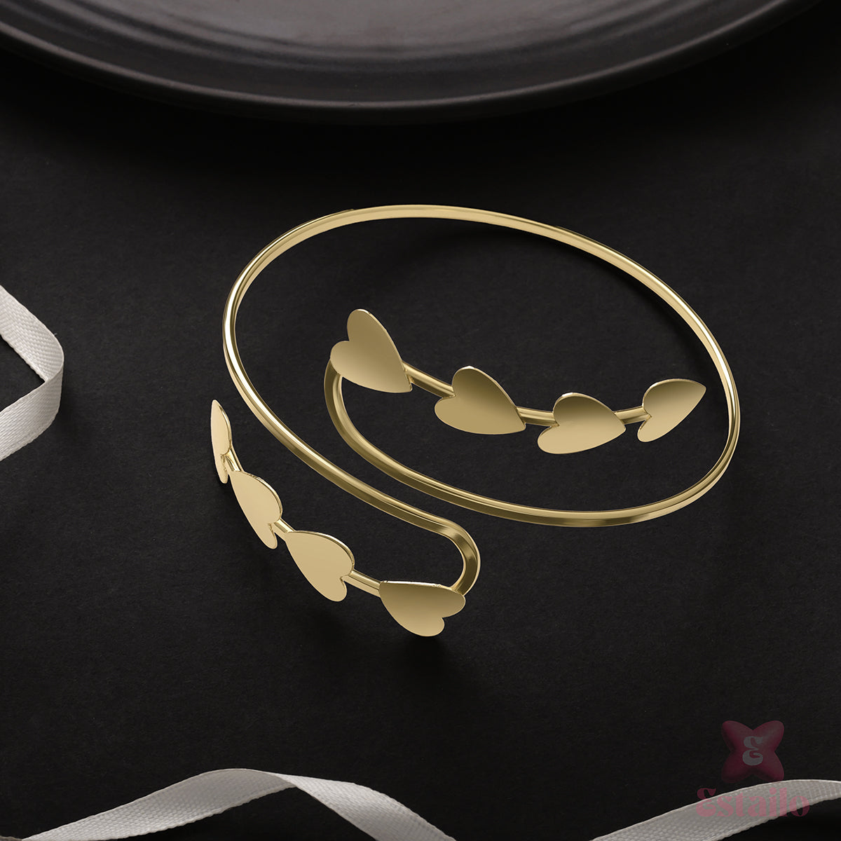 Triple Heart Arm Cuff