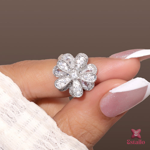 Petal Sparkle Ring