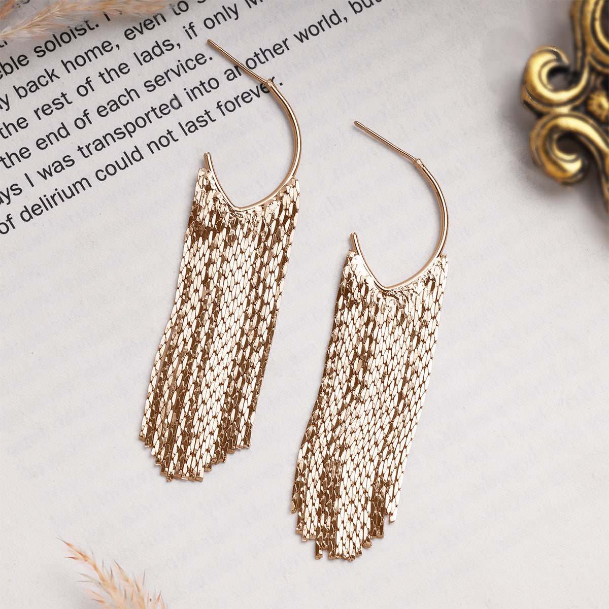 Dancing Disbud Tassel Earrings