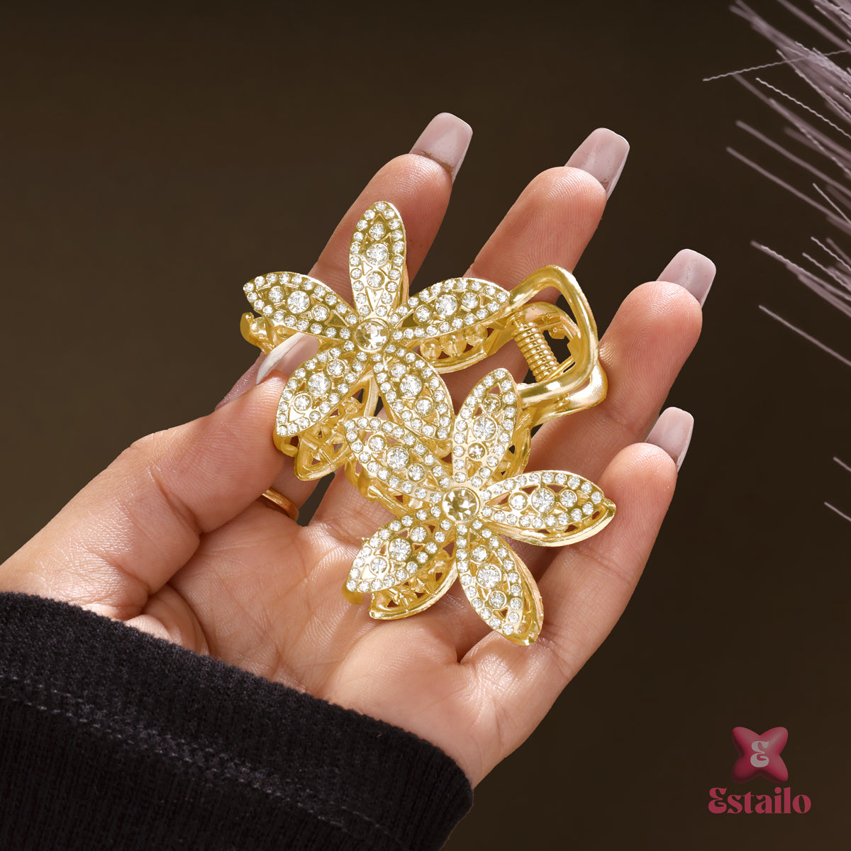 Golden Bloom Claw Clip
