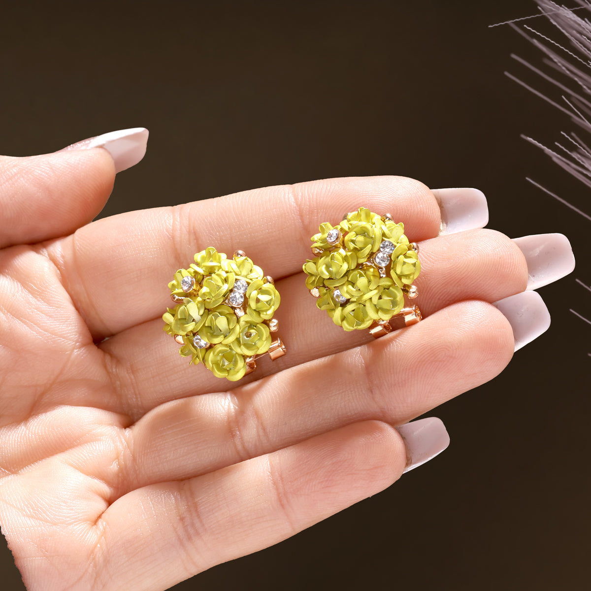 Gardenia Glow Earrings