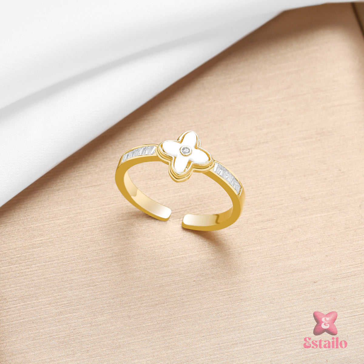 Golden Clover Charm Ring