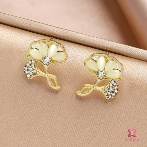 Ginkgo Glam Studs Earring
