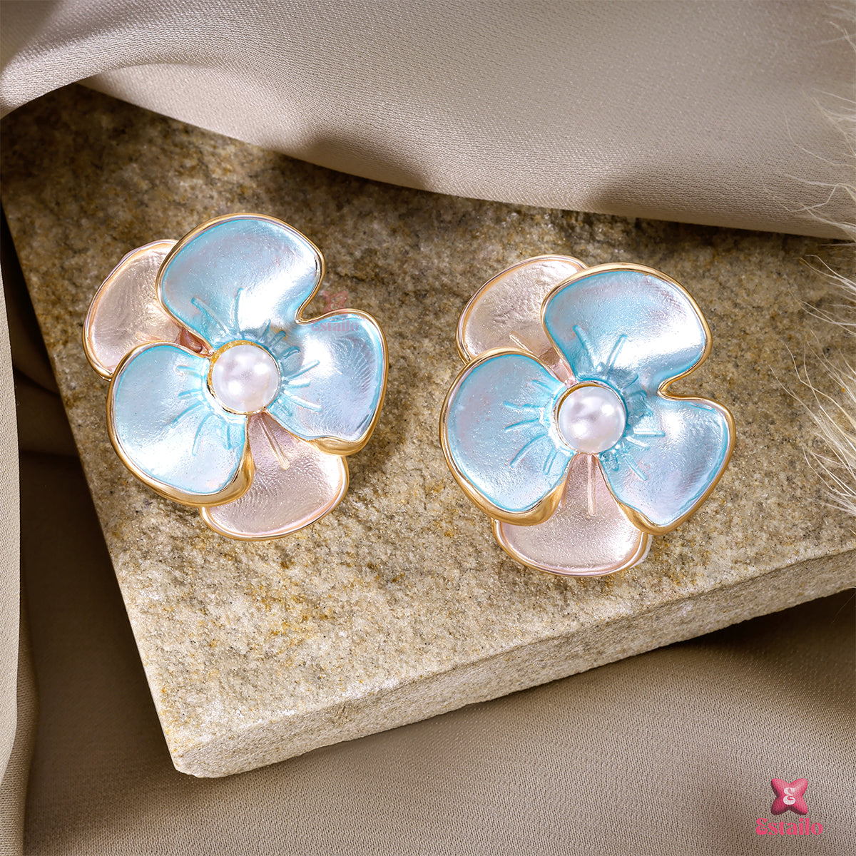 Dream Bloom Studs Earring