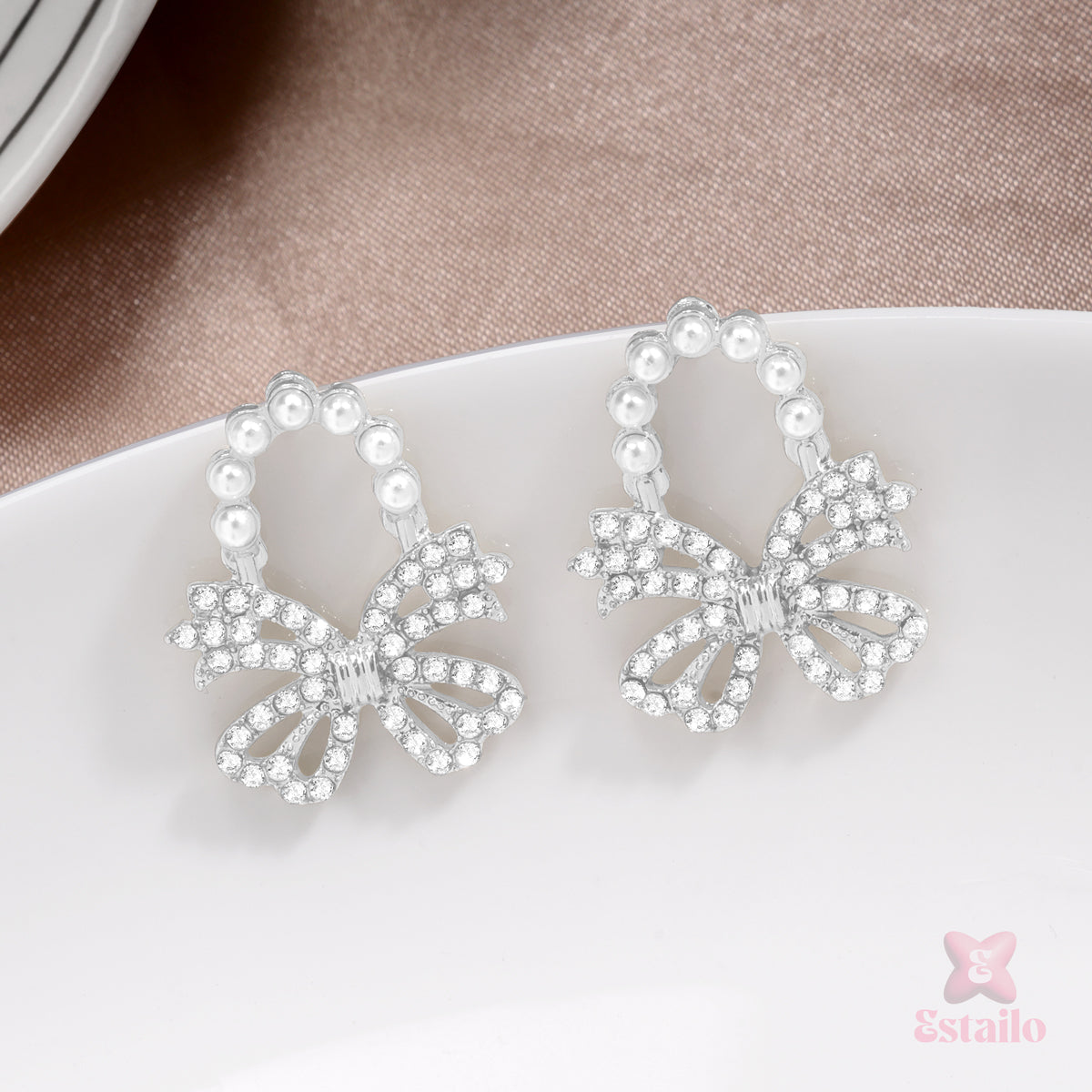 Sparkling Fleur Bow Studs Earrings