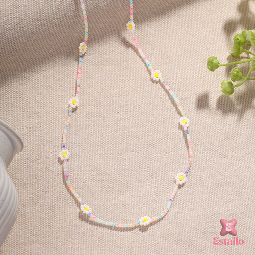 Sweet Daisy Bead Necklace