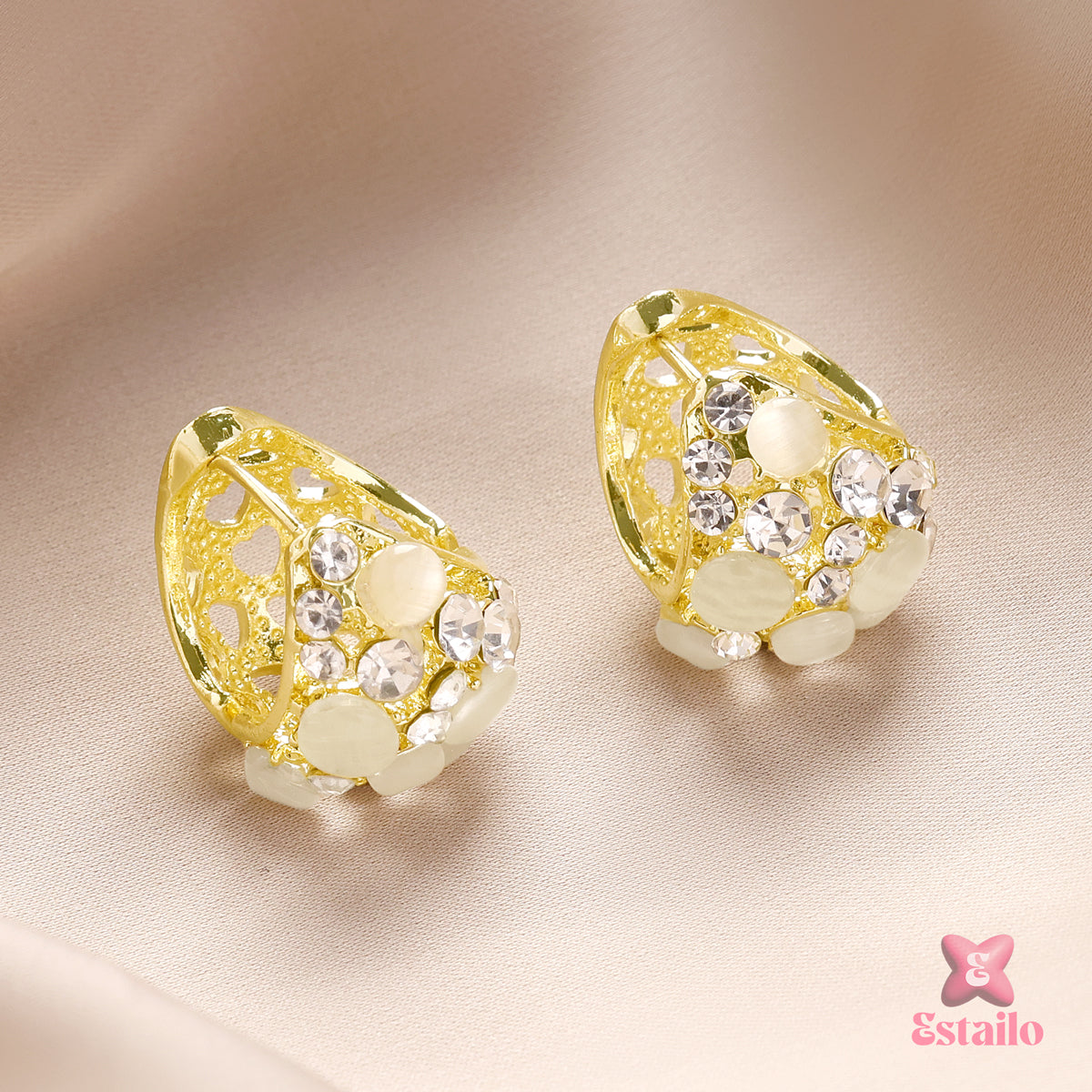 Golden Lumiere Drops Earrings