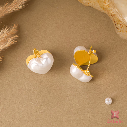 Elegance Heart Pearls Earring