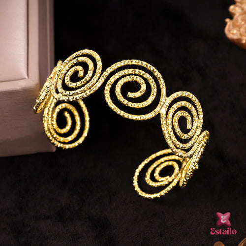 Chunky Swirl Cuff Bracelet