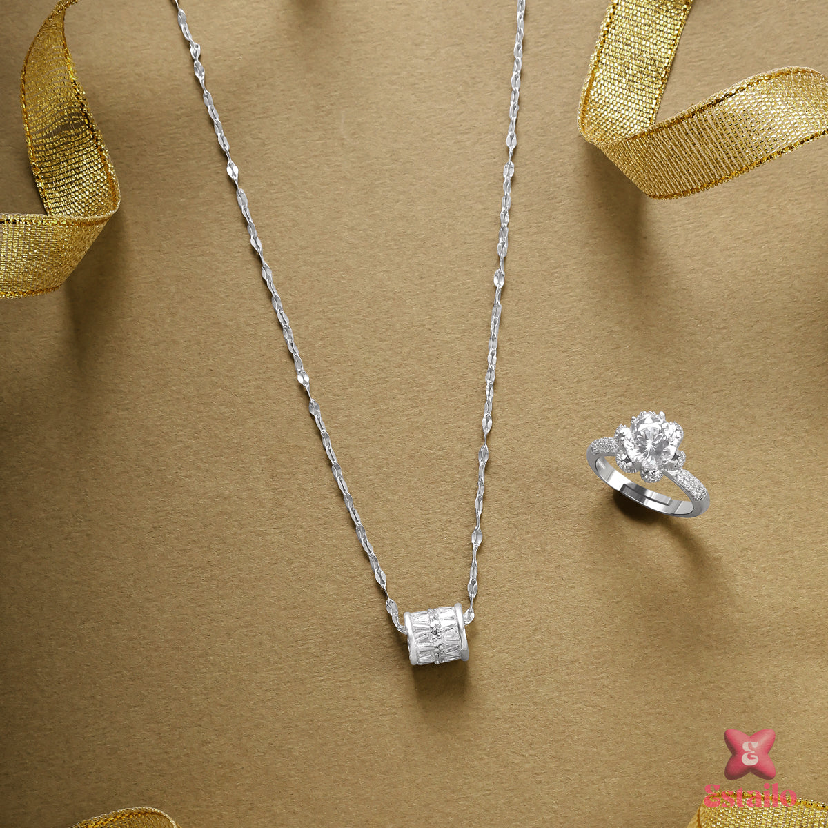 Elegant Solitaire Set