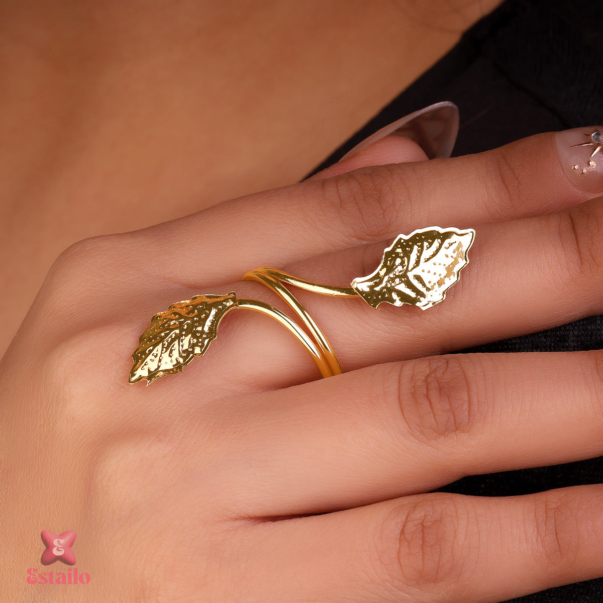 Golden Leaf Whirl Ring
