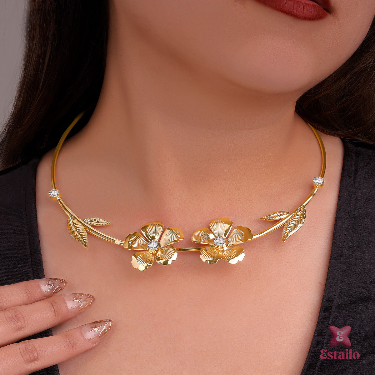Golden Floral Cuff Necklace