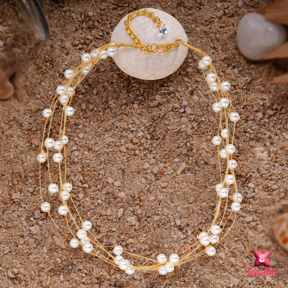 Boho-Chic Pearl Necklace