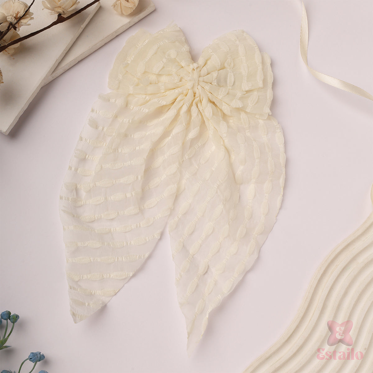 Elegant Ivory Bow Clip