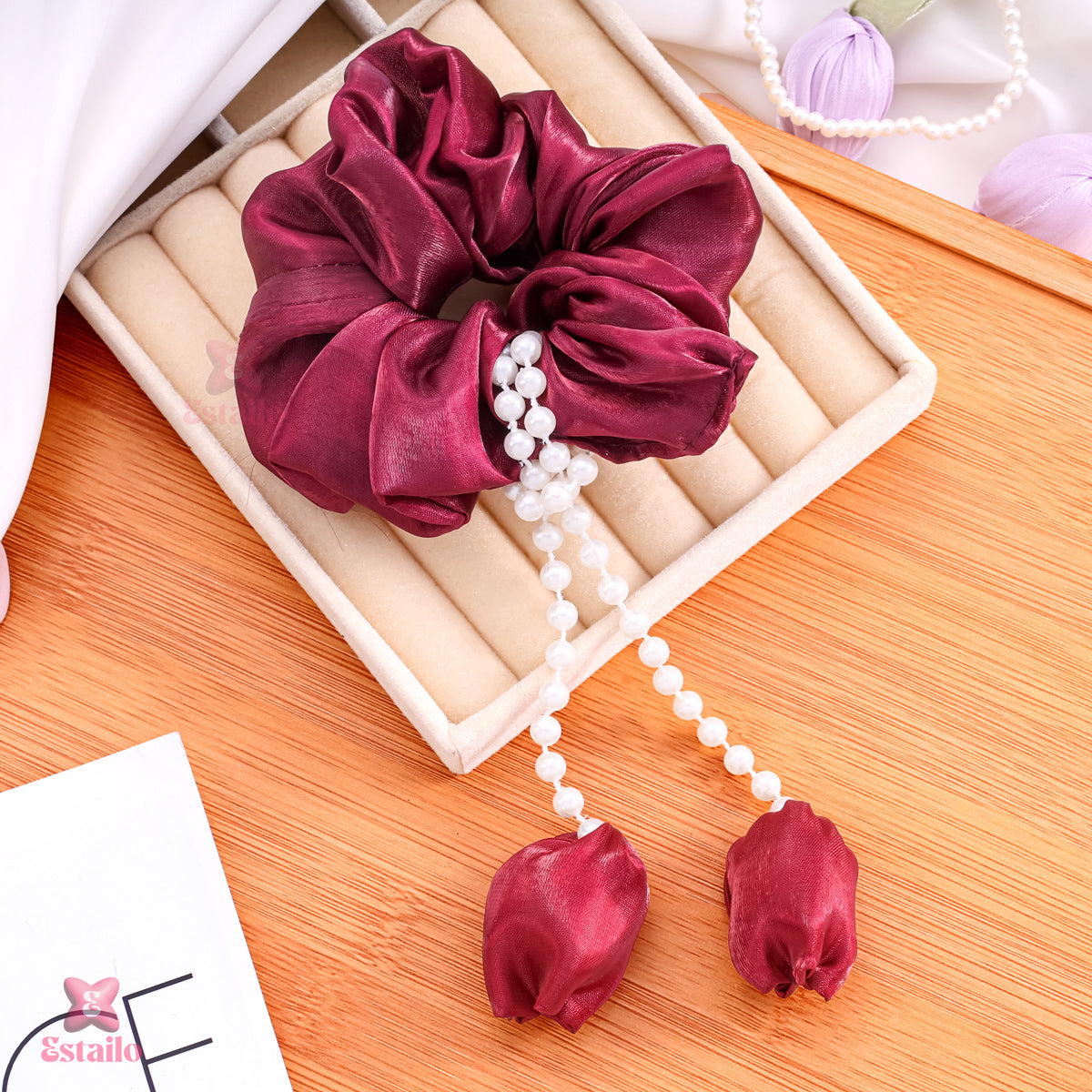 Tulip Pop Pearl Scrunchie