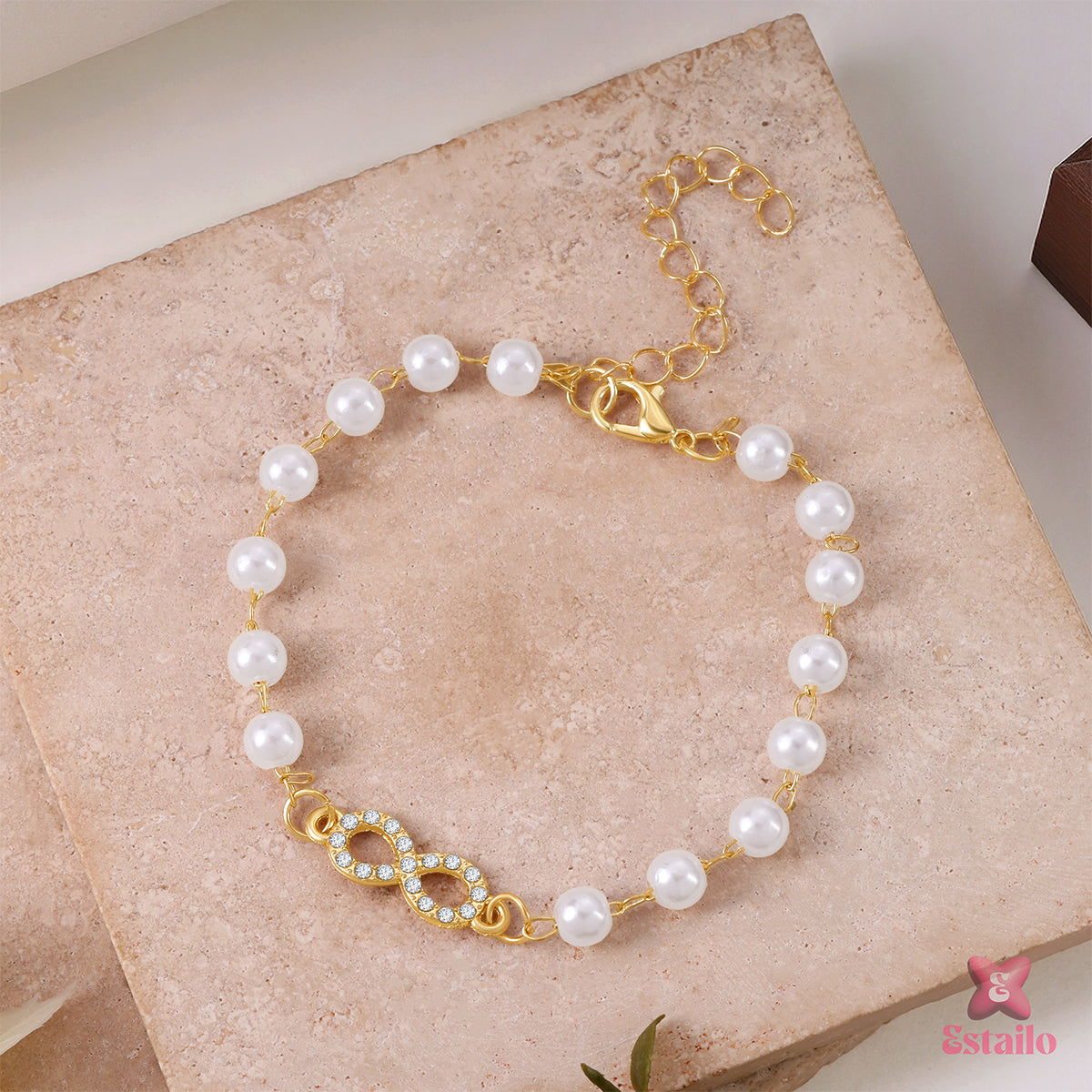 Infinite Pearl Bracelet