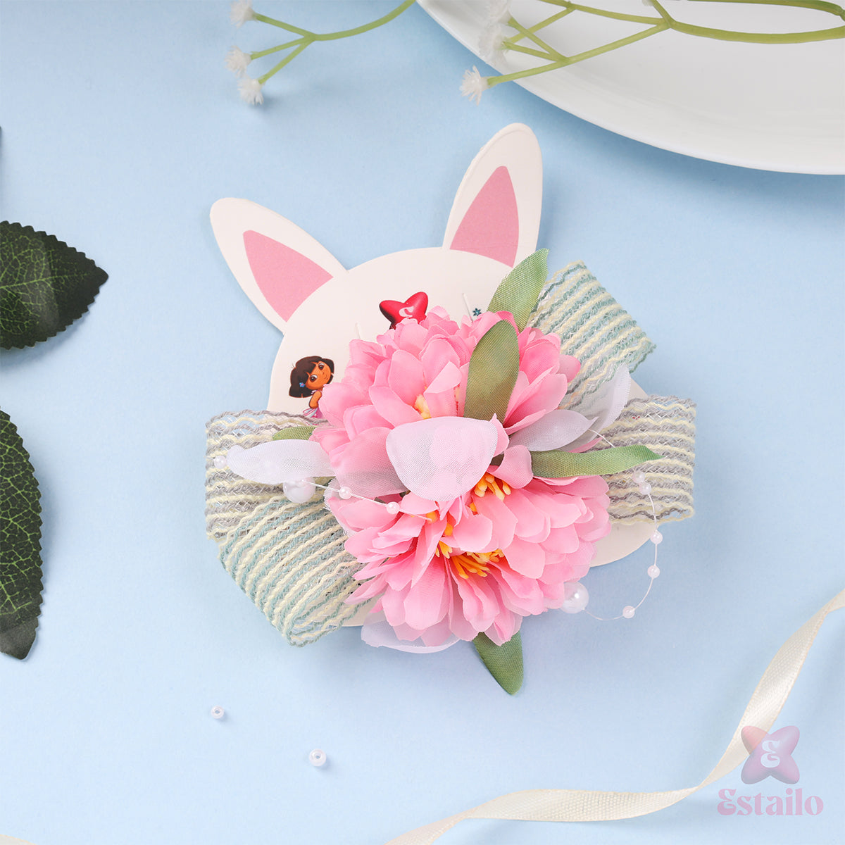 Floral Elegance Clip