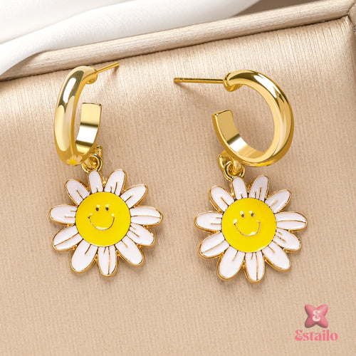 Smiley Daisy Huggies Earrings