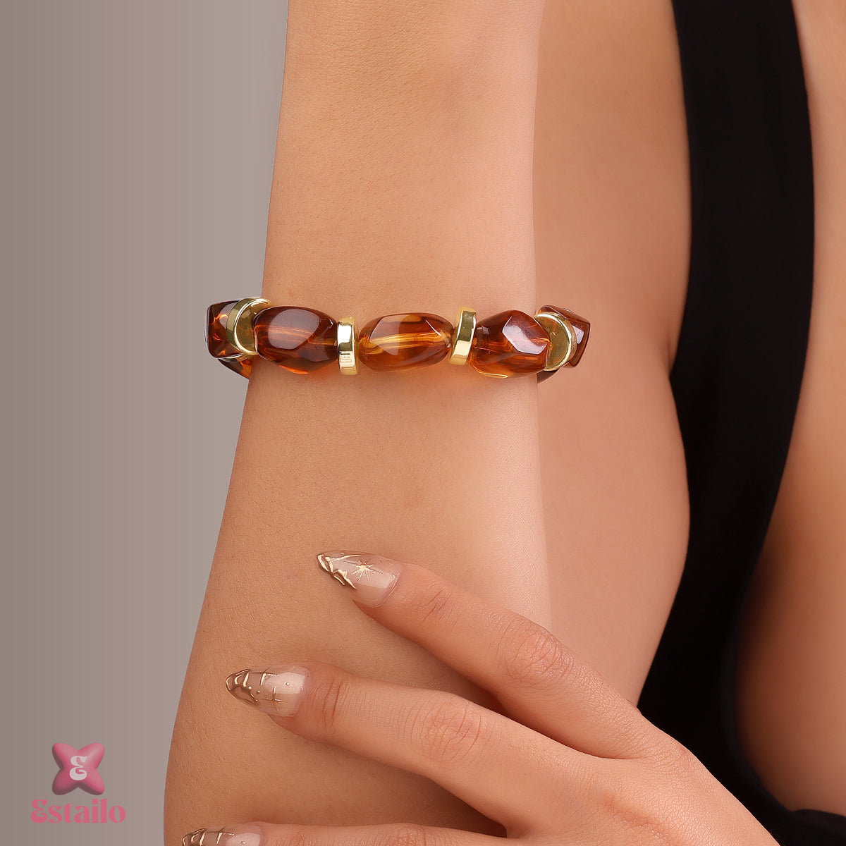 Golden Resin Luxe Bangle Bracelet