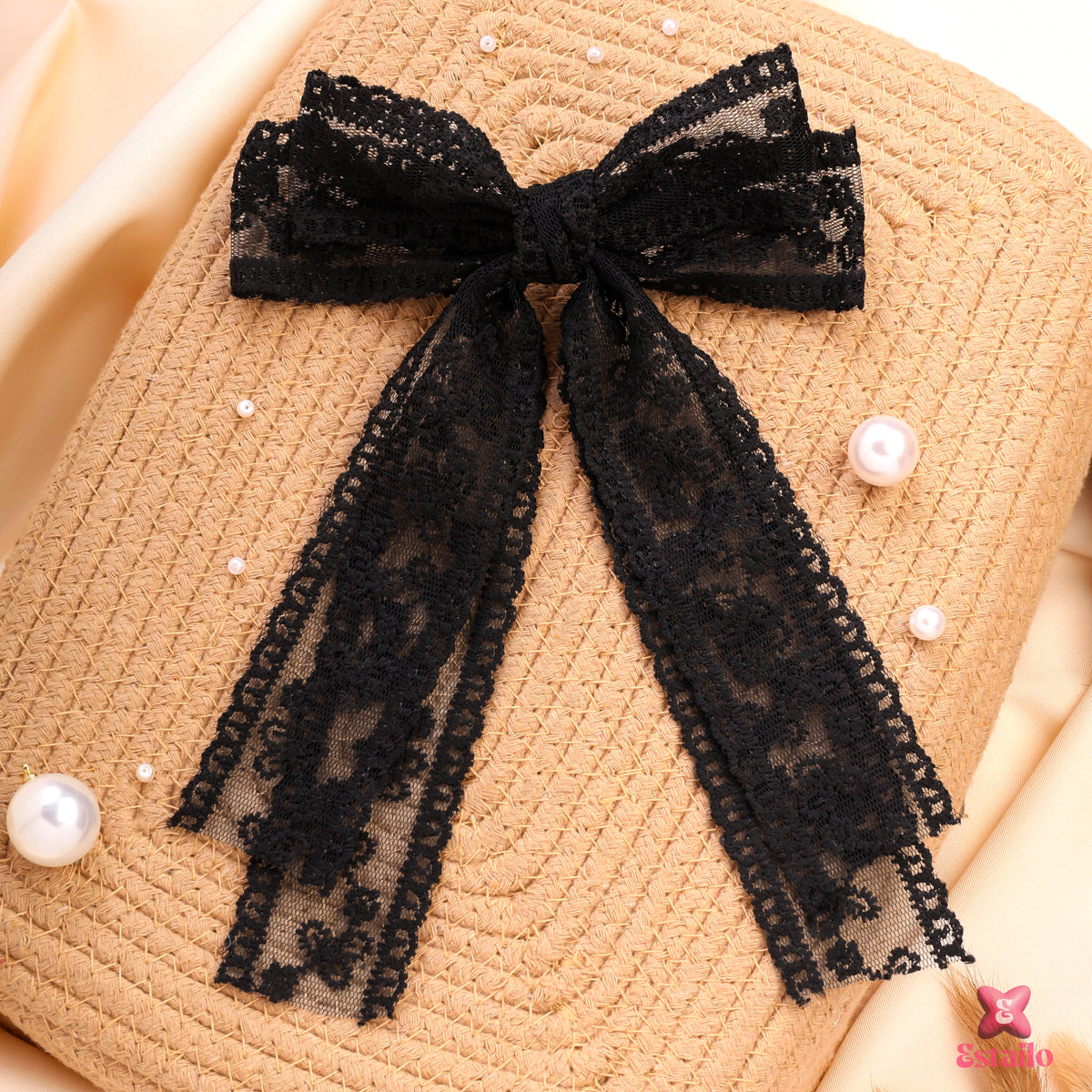 Black Swan Bow Clip