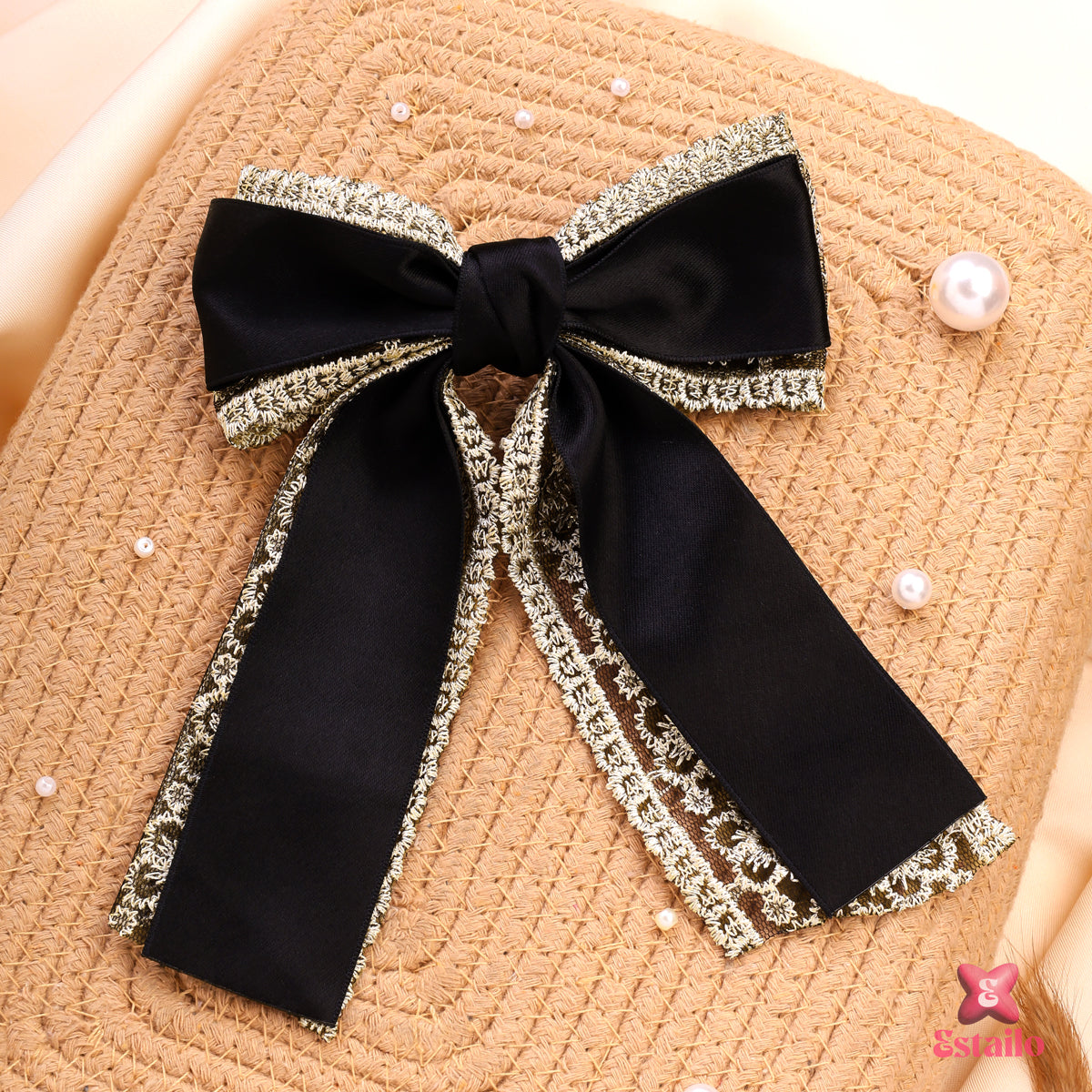 Eclipse Elegance Bow Clip