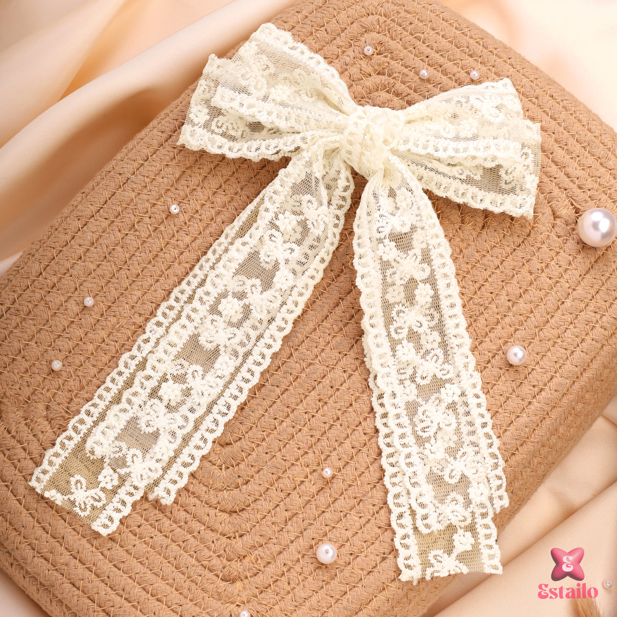 Ivory Grace Bow Clip