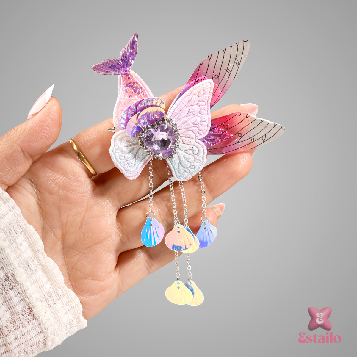 Château Wings Clip