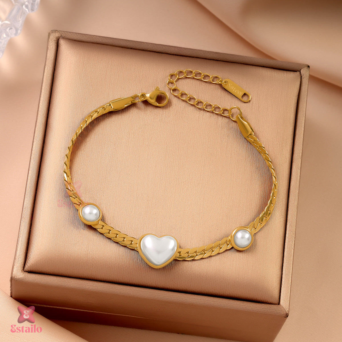 Aurelia Pearl love Bracelet