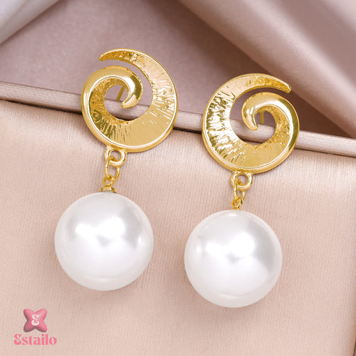 Golden Spiral Pearls Earrings