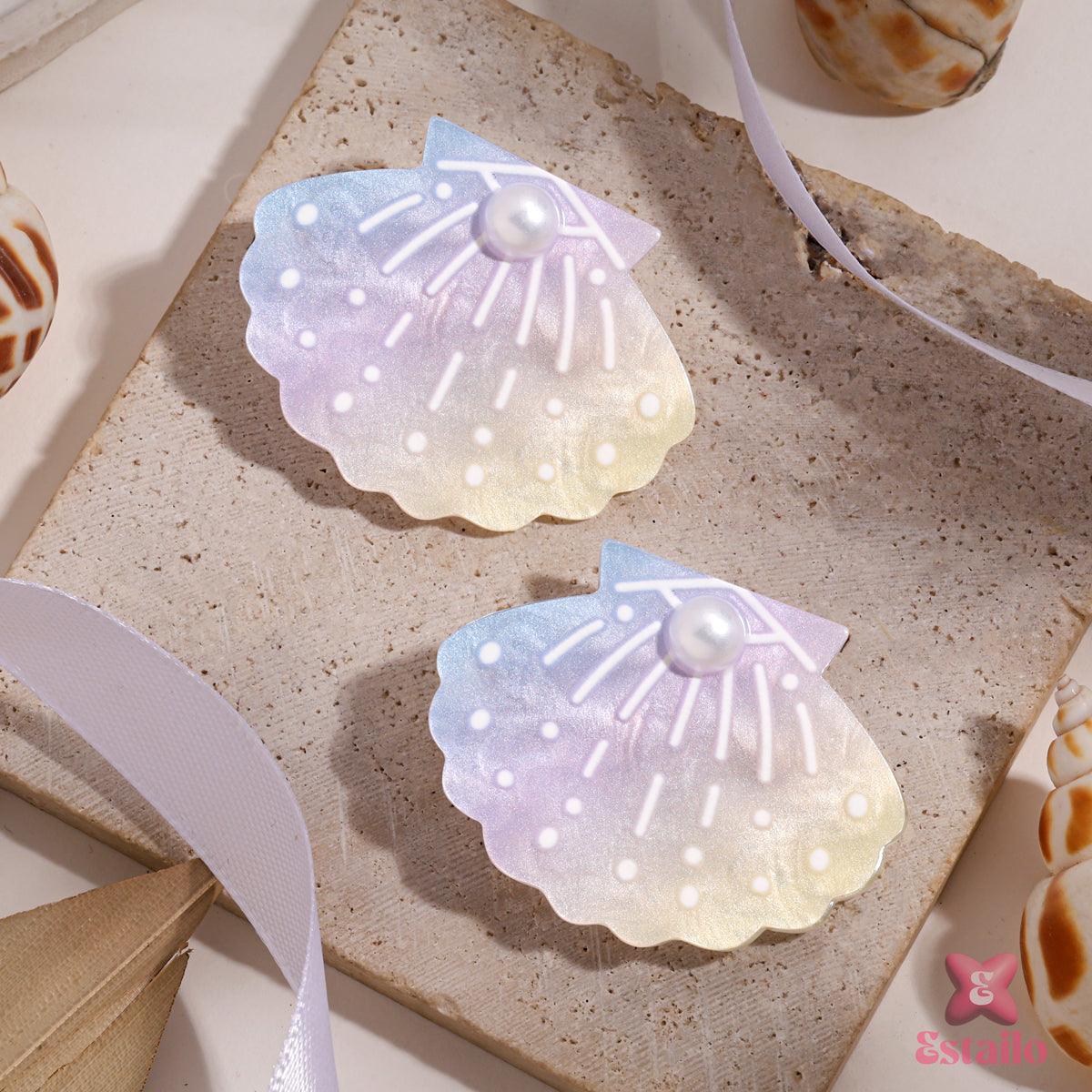 Pearlized Seashell Hair Clip