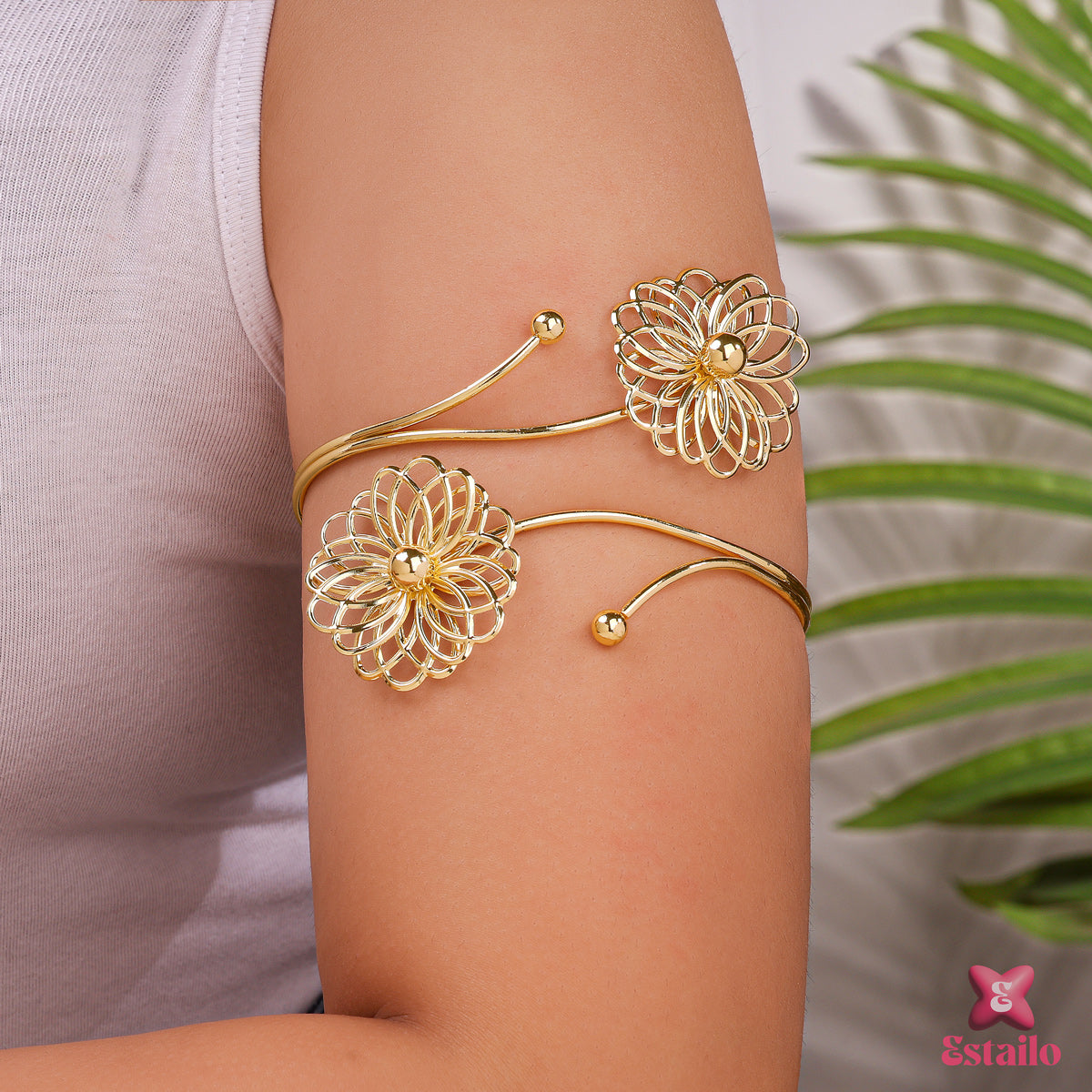 Orchid Whirl Daiy Arm Cuff