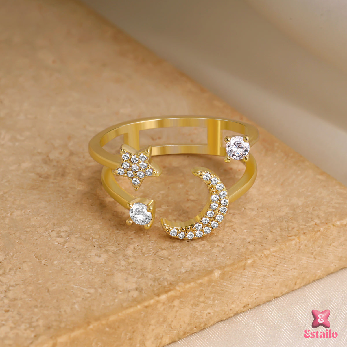 AIMS FOR THE MOON STAR RING