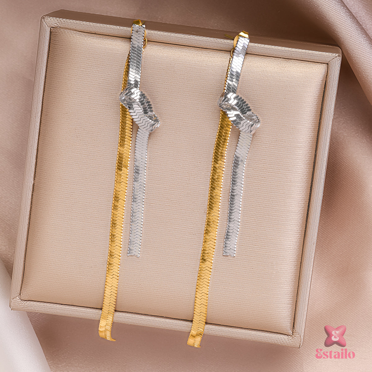 Sleek Serpentine Drops Earring