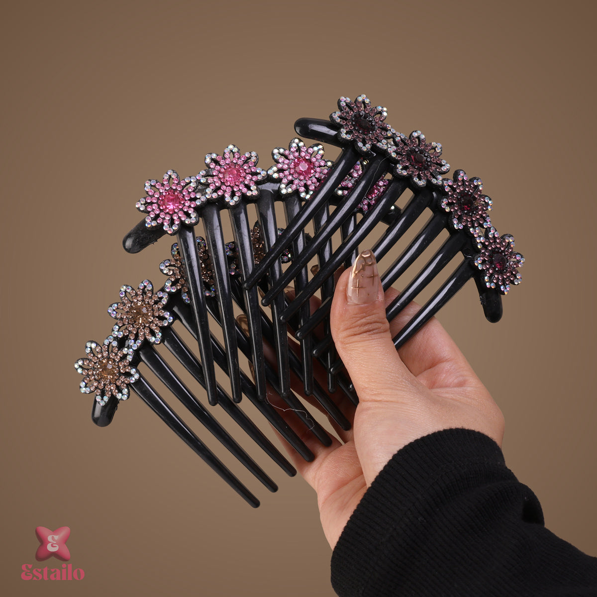 Sparkling Rhinestone Daisy Clip (pack of 1)