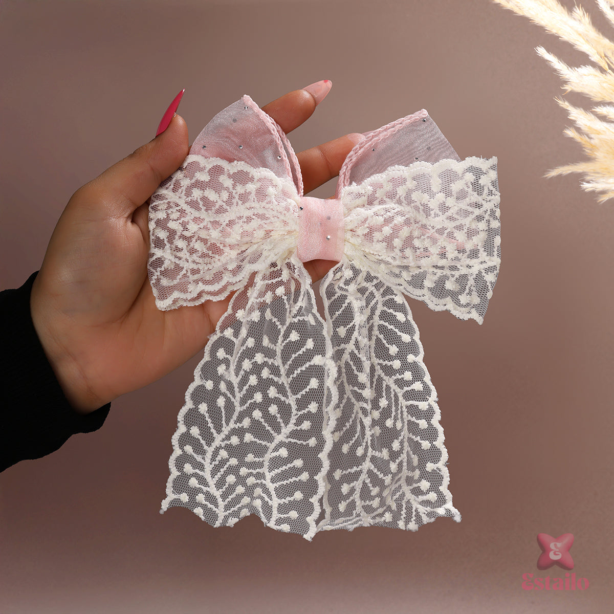 Ivory Lace Dream Bow Clip
