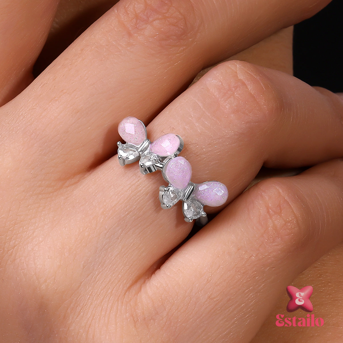 Fluttering Heart Ring