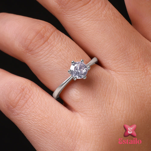 Simple Solitaire Ring