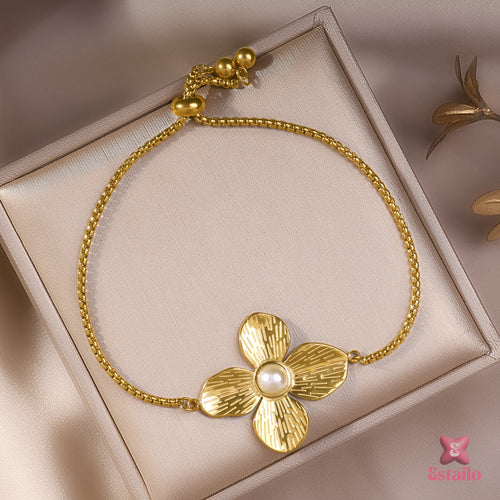 Dewdrop Flower Bracelet