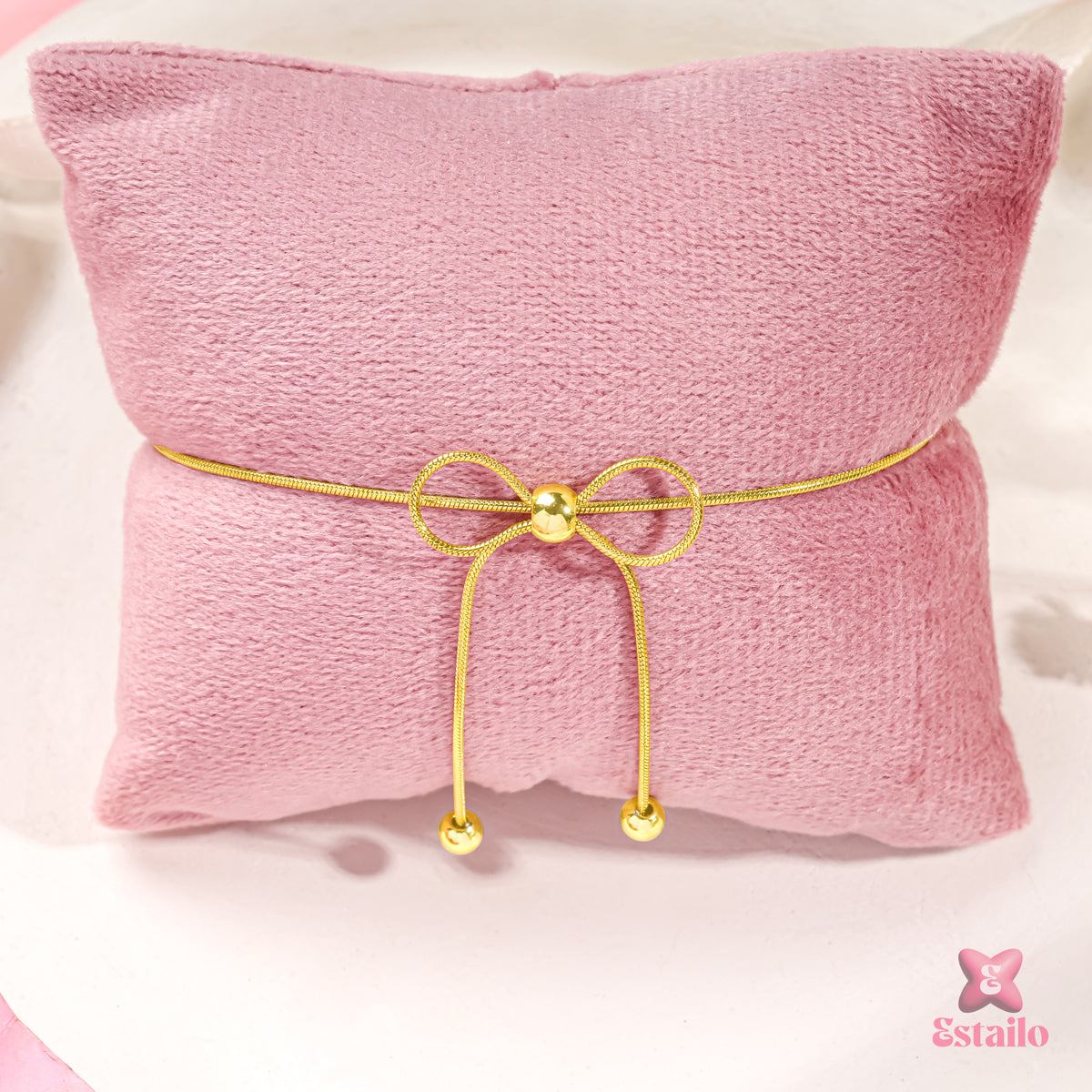 Golden Knot Bracelet