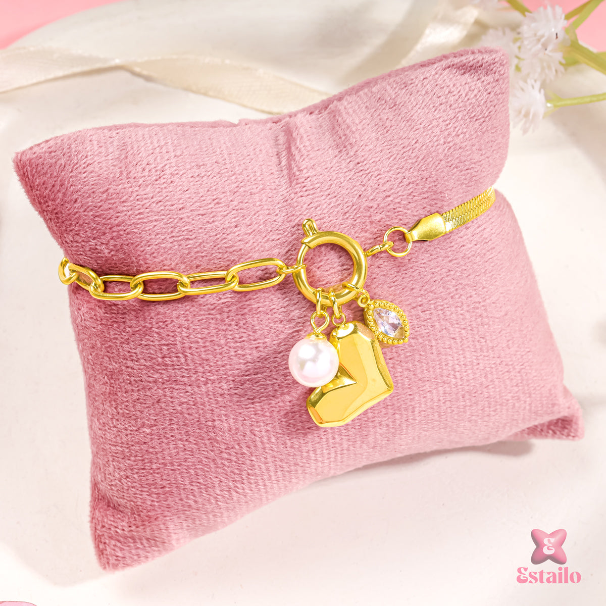 Golden Heart & Pearl Bracelet