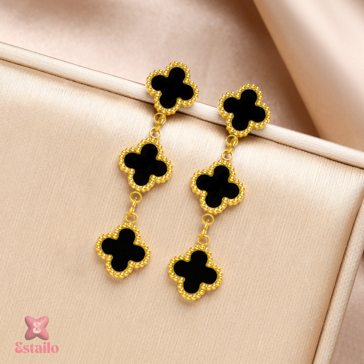 Classic Clover Dangle Earring