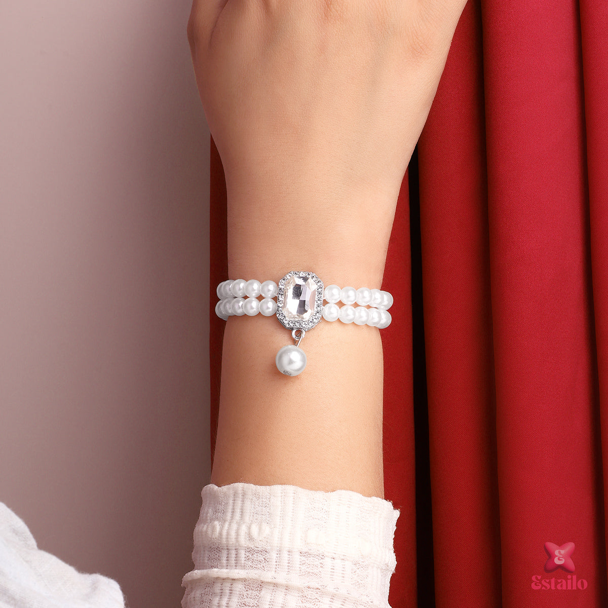 Royal Pearl Charm Bracelet